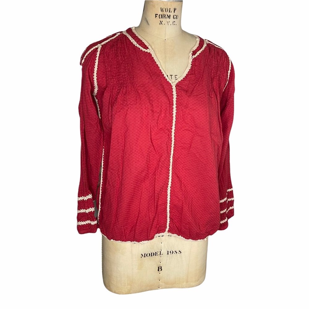 Sundance M red white peasant blouse